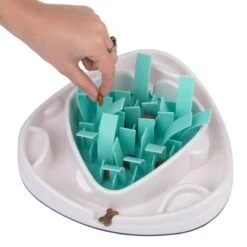 TIAKI Intelligence Toy Grass Slow Feeder 16 TIAKI Intelligence Toy Grass Slow Feeder -Trixie Dog Supply Sale 304297 tiaki dog grass slow feeder fg 1790 6